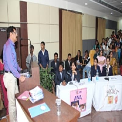 Maharaja Ranjit Singh College of Professional Sciences Indore Extra Curriculars photo 2